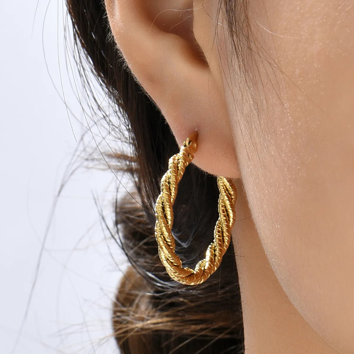 1 Pair Casual Simple Style Round Plating 201 Stainless Steel 18K Gold Plated Hoop Earrings