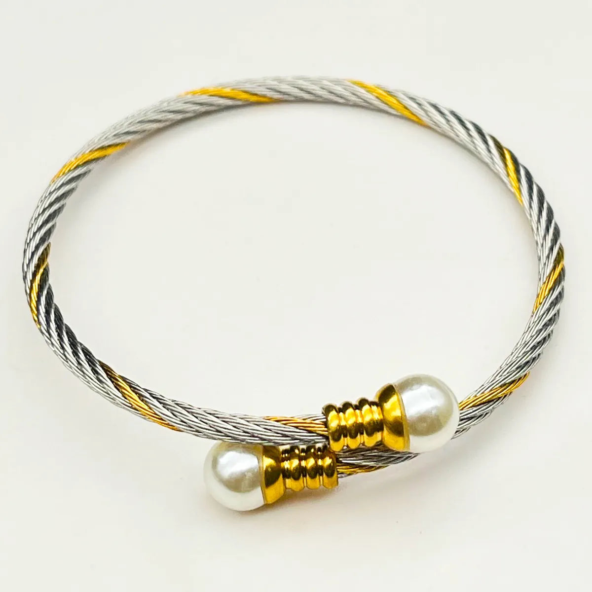 Casual Simple Style Round Titanium Steel Artificial Pearls Bangle In Bulk