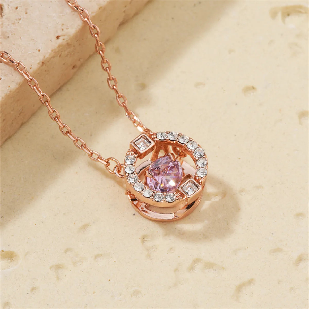 Casual Simple Style Shiny Round Copper Plating Inlay Zircon Rose Gold Plated White Gold Plated Pendant Necklace