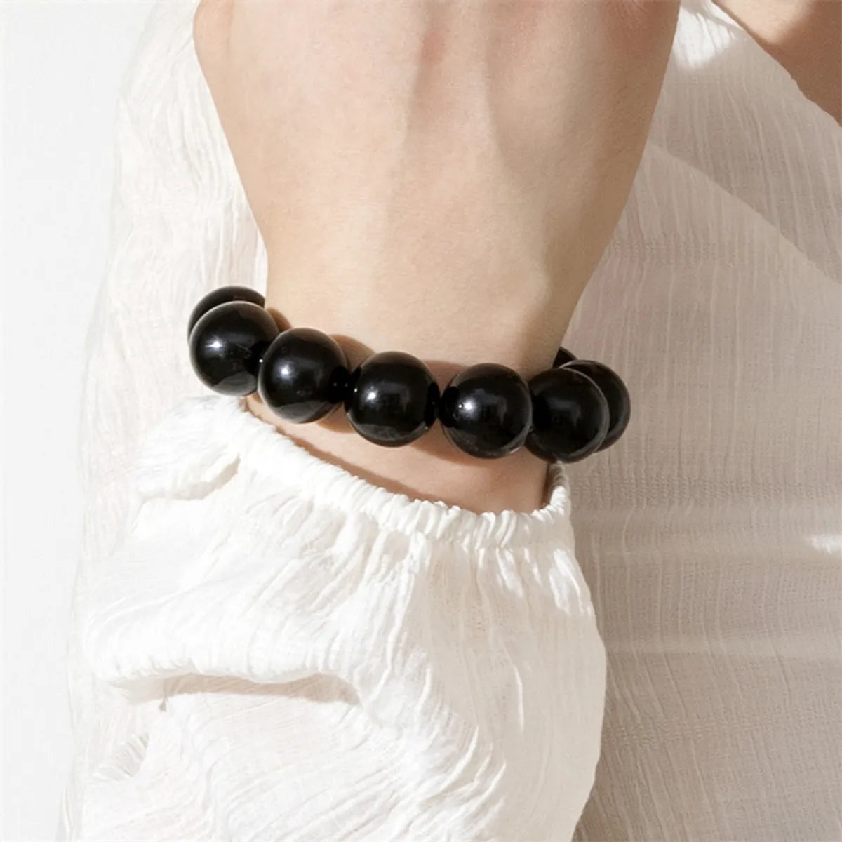 Casual Simple Style Solid Color Arylic Beaded Women's Bracelets