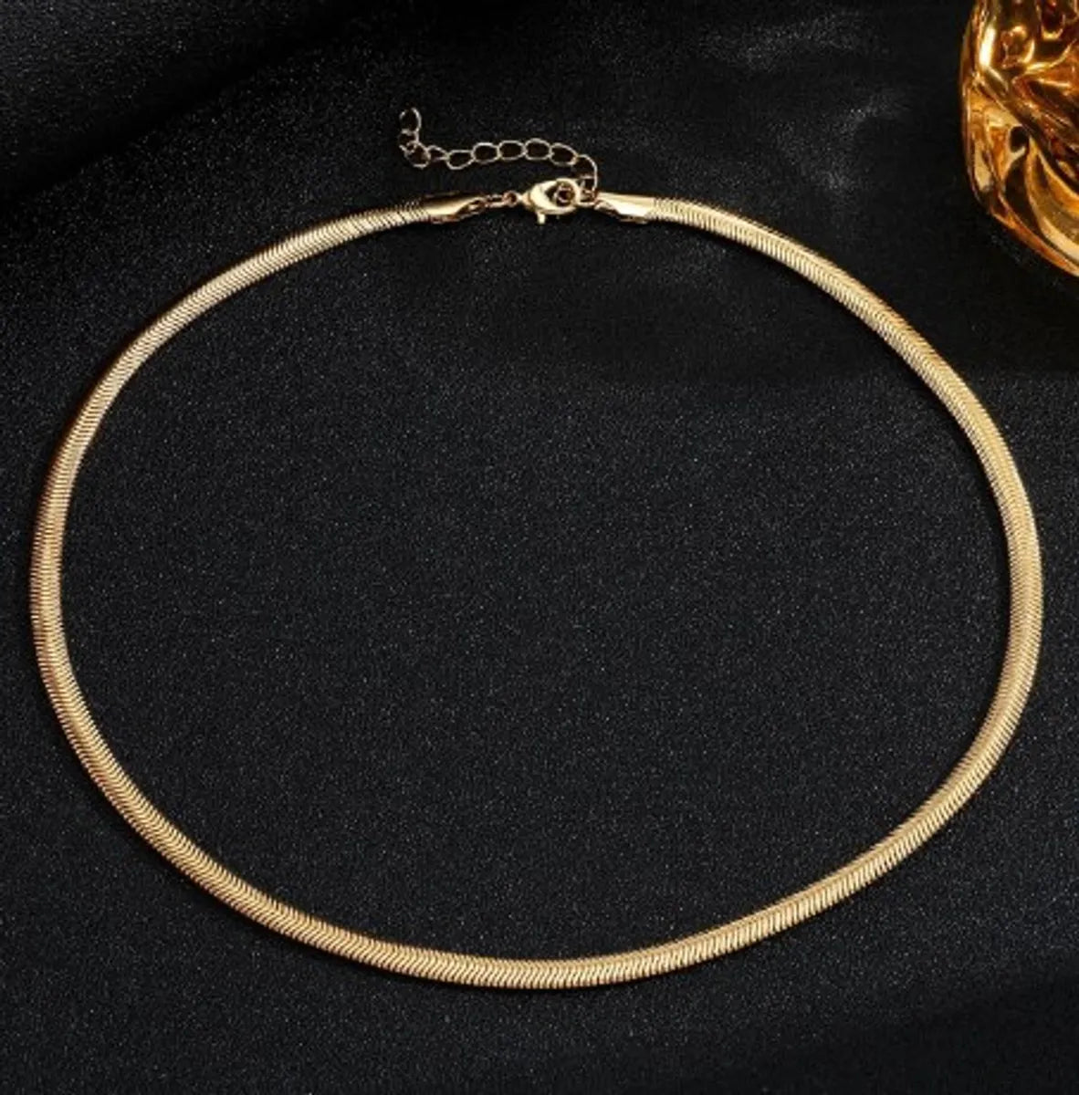 Casual Simple Style Solid Color Copper Plating Necklace