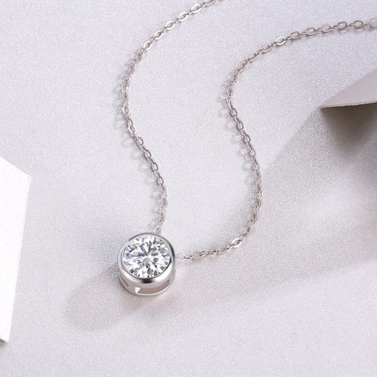 Casual Simple Style Solid Color Sterling Silver Inlay Moissanite Pendant Necklace