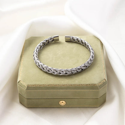 Casual Simple Style Solid Color Titanium Steel Bangle In Bulk