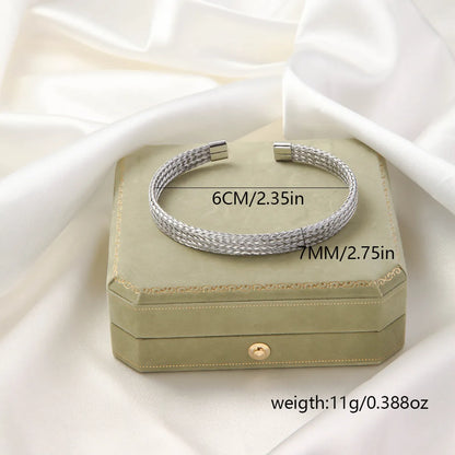 Casual Simple Style Solid Color Titanium Steel Bangle In Bulk