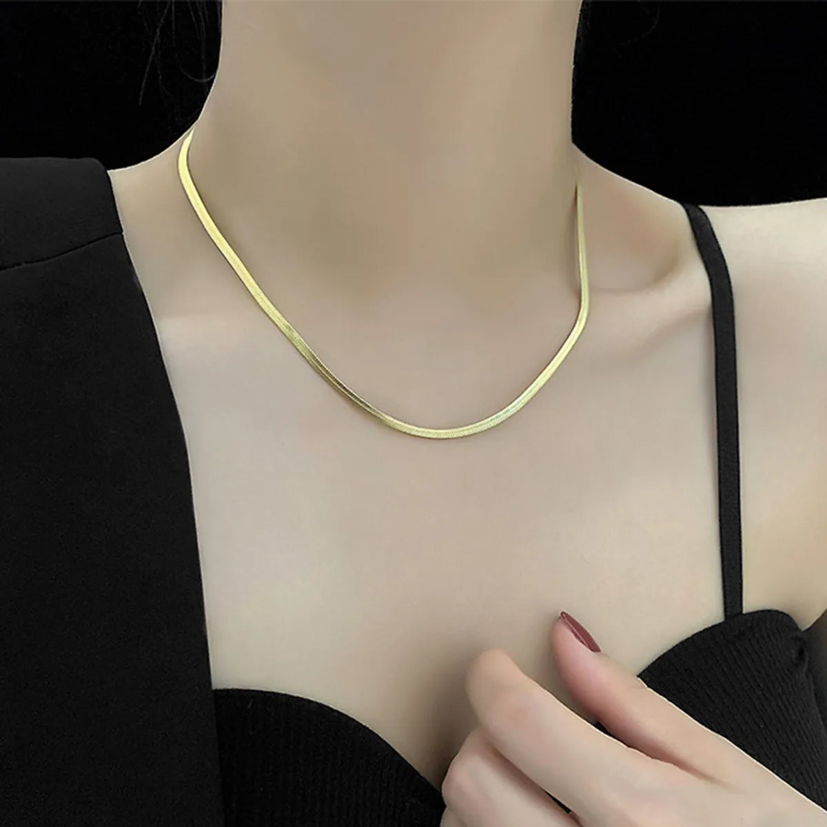 Casual Simple Style Solid Color Titanium Steel Plating 18k Gold Plated Necklace