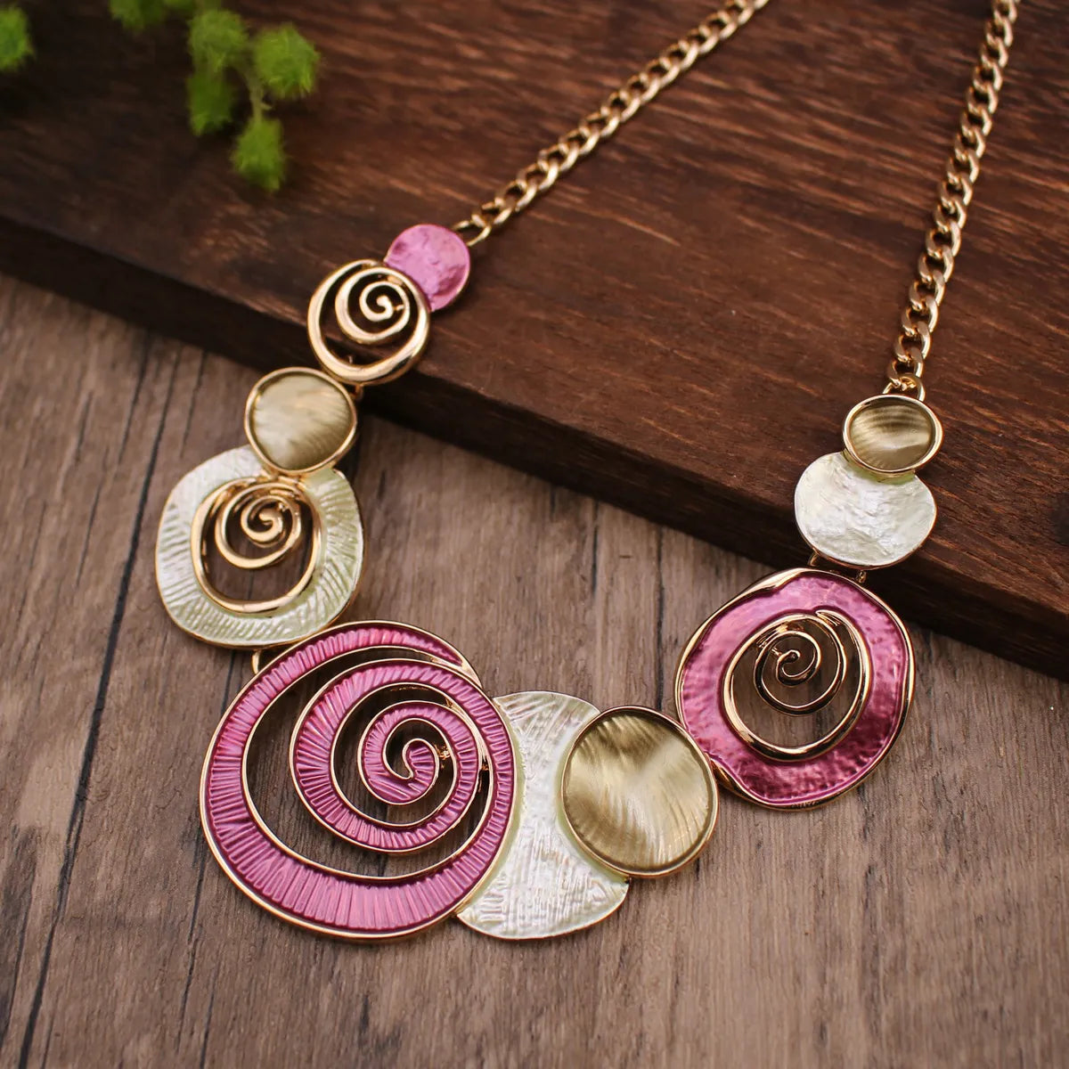 Casual Simple Style Spiral Alloy Zinc Alloy Wholesale Necklace