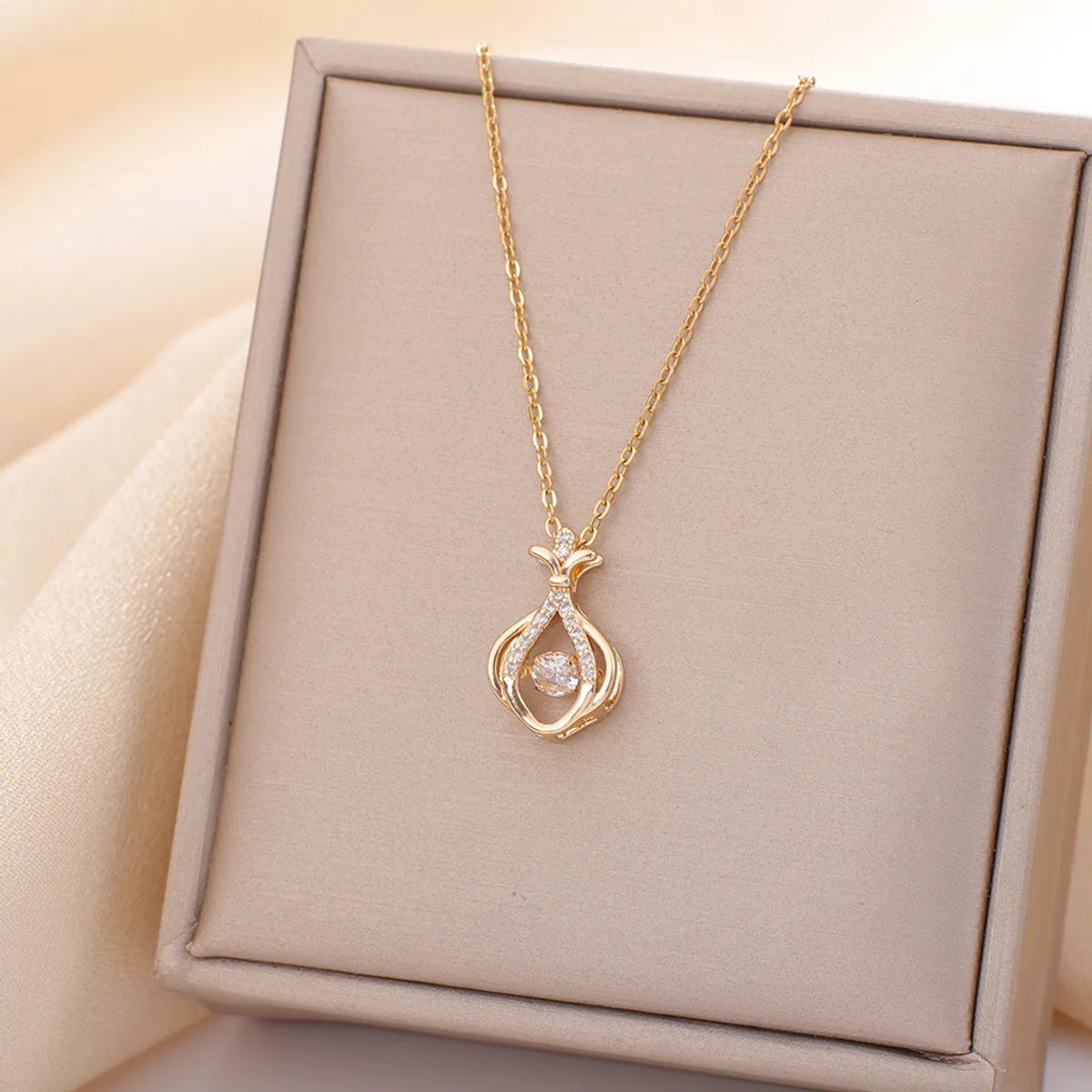 Casual Simple Style Water Droplets Heart Shape Flower Titanium Steel Plating Inlay Opal Zircon Pendant Necklace