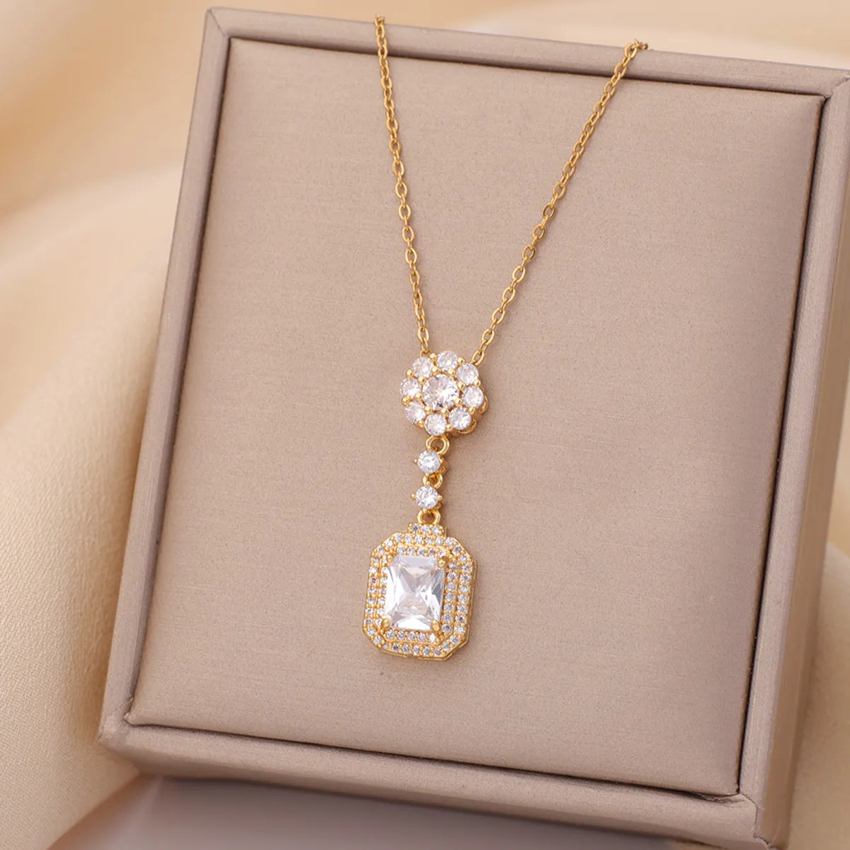 Casual Simple Style Water Droplets Heart Shape Flower Titanium Steel Plating Inlay Opal Zircon Pendant Necklace