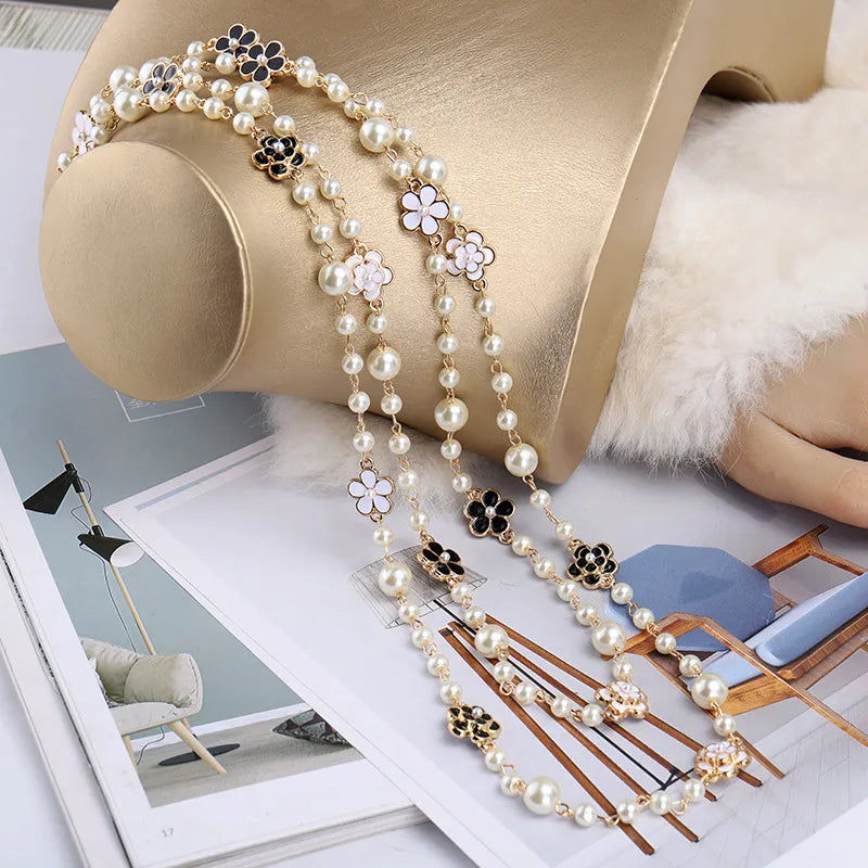 Casual Sweet Flower Imitation Pearl Alloy Beaded Enamel Women'S Sweater Chain