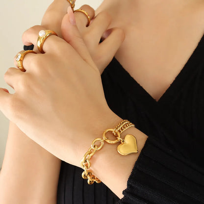 Casual Sweet Heart Shape Titanium Steel Plating 18k Gold Plated Bracelets