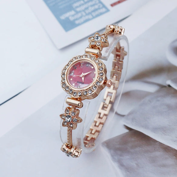 Casual Women's Alloy And Stainless Steel Bracelet Watch With Flower Shape Dial And Diamondstudded Design