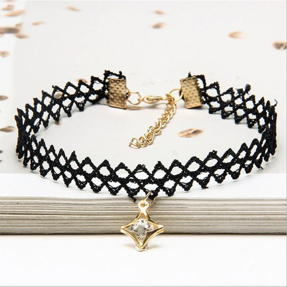 Children's Necklace Girls' Fashion Collarbone Chain Girls' Allmatch Simple Necklace Accessories Princess Baby Jewelry