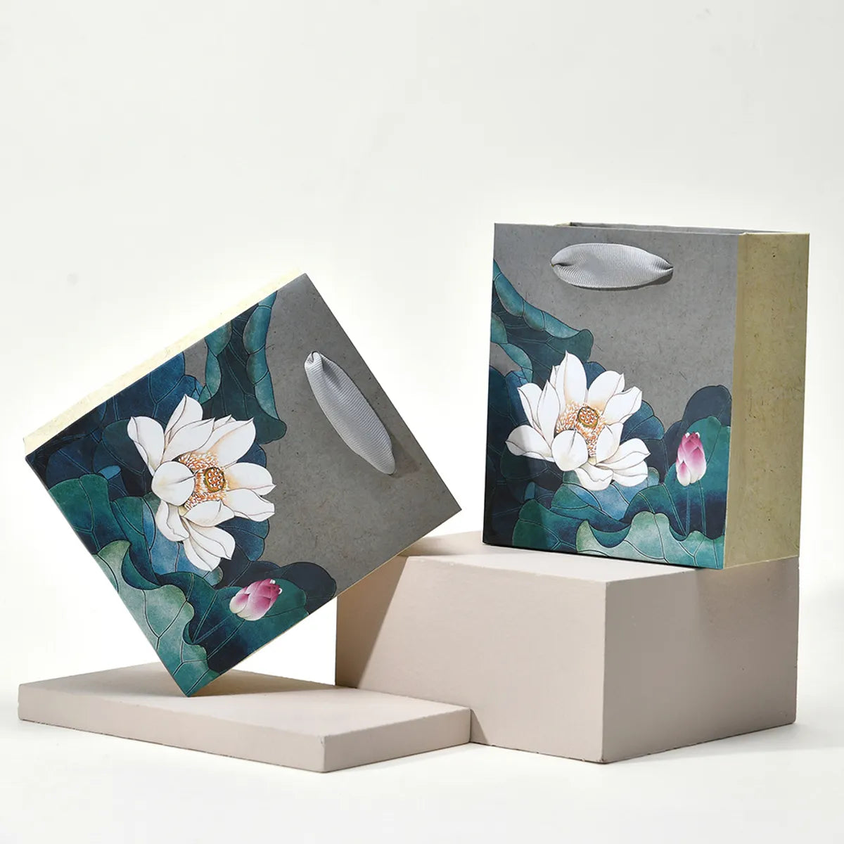 Chinoiserie Flower Jewelry Packaging Bags