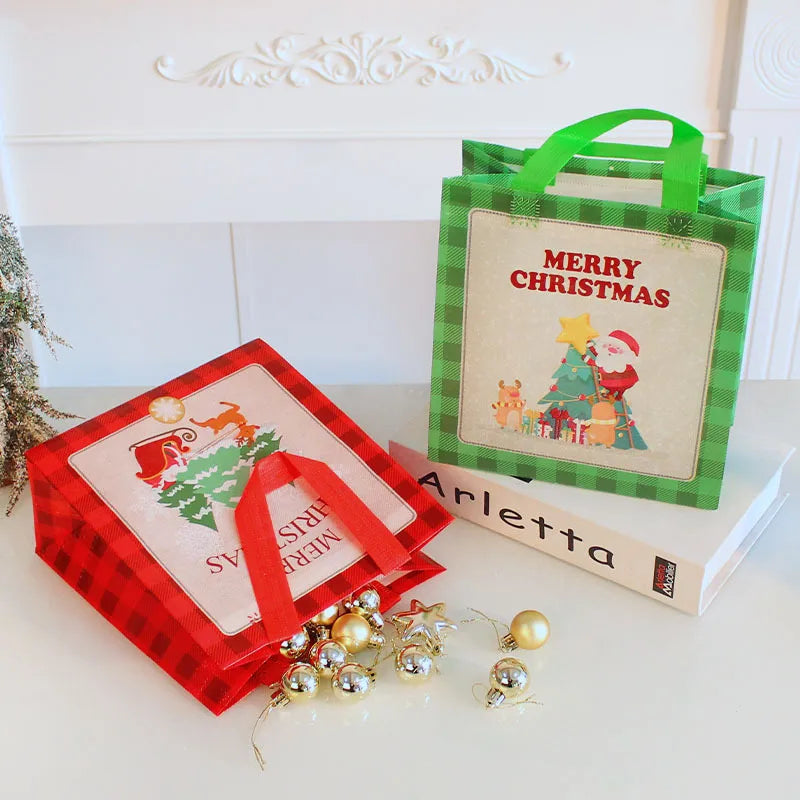 Christmas Cartoon Style Simple Style Elk Nonwoven Family Gathering Daily Festival Gift Bags