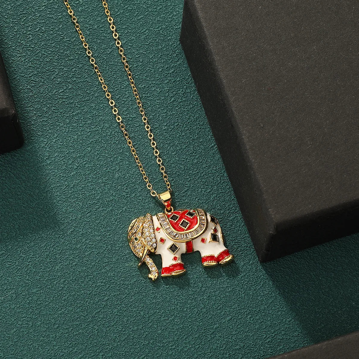 Classic Style Elephant Copper Plating Gold Plated Pendant Necklace