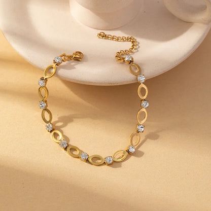 Classic Style Four Leaf Clover Round Heart Shape 304 Stainless Steel 18K Gold Plated Zircon Bracelets In Bulk