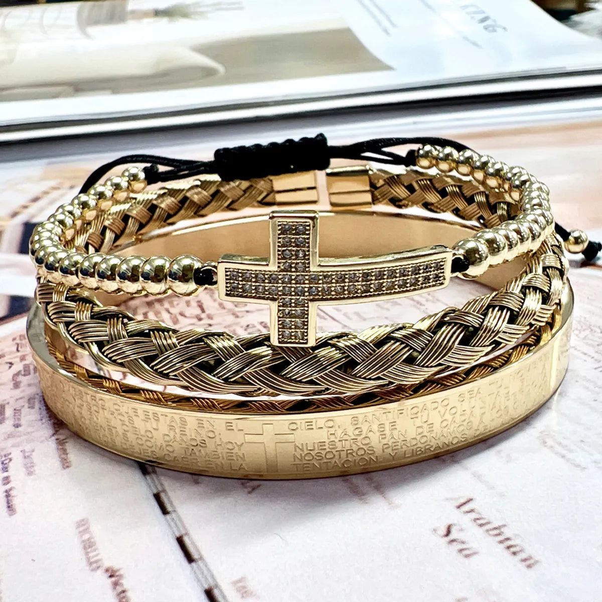 Classic Style Geometric Cross Stainless Steel Braid 18K Gold Plated Unisex Bangle