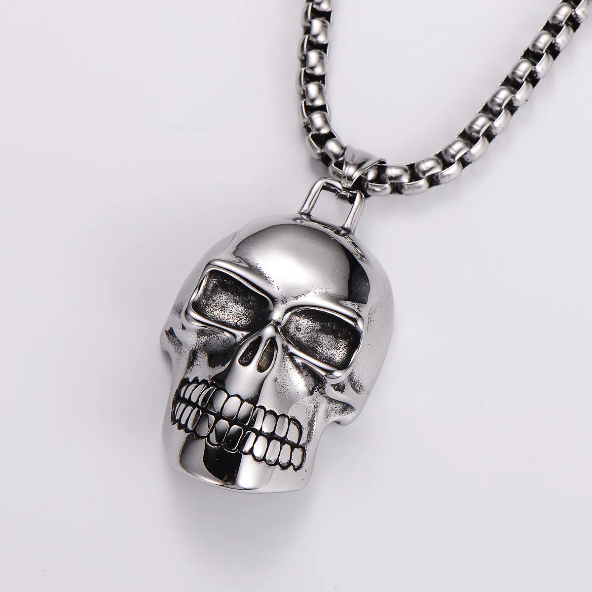 Classic Style Skull 304 Stainless Steel Men'S Pendant Necklace