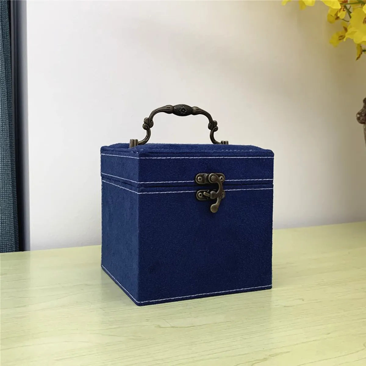 Classic Style Solid Color Flannel  Jewelry Boxes