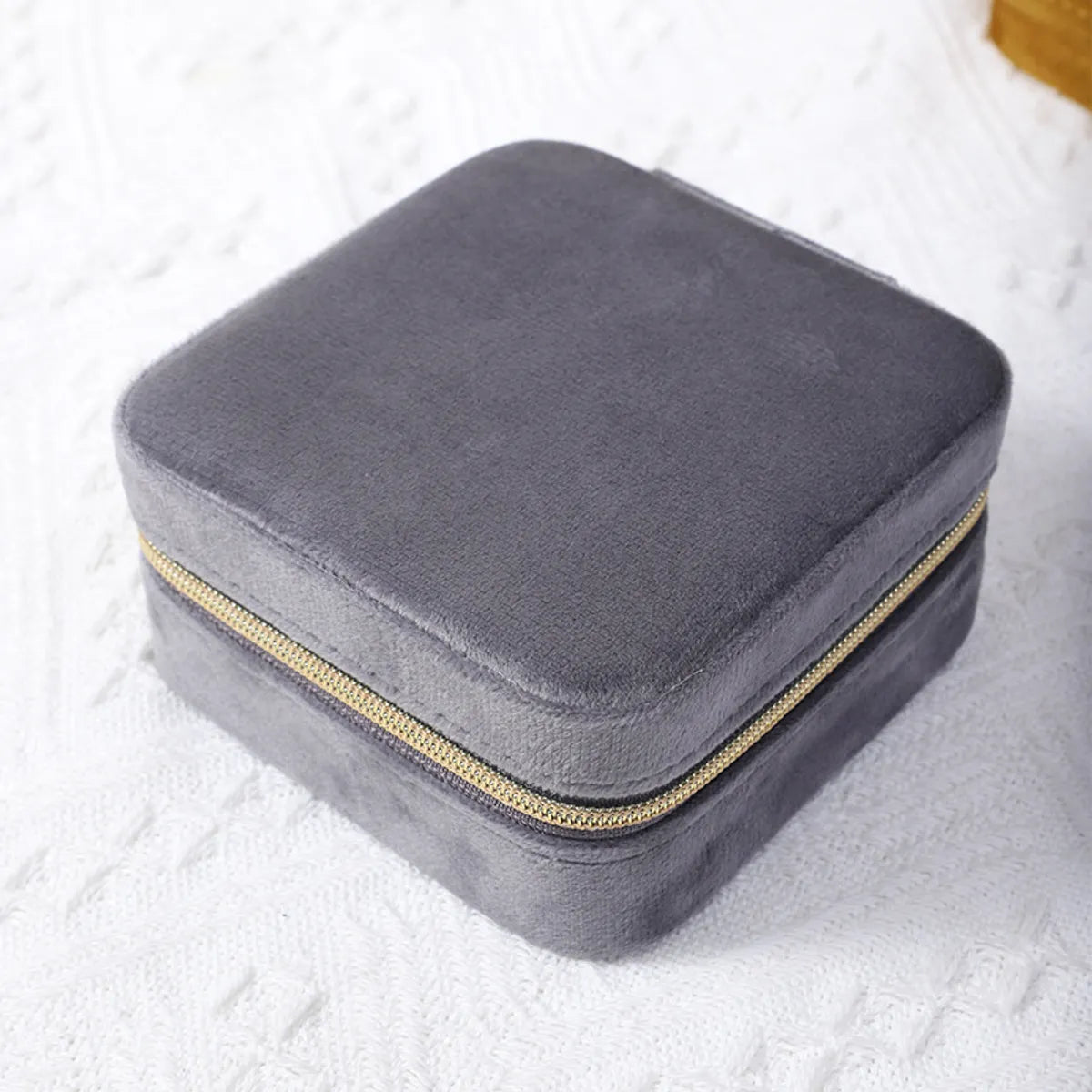 Classic Style Solid Color Flannel Jewelry Boxes