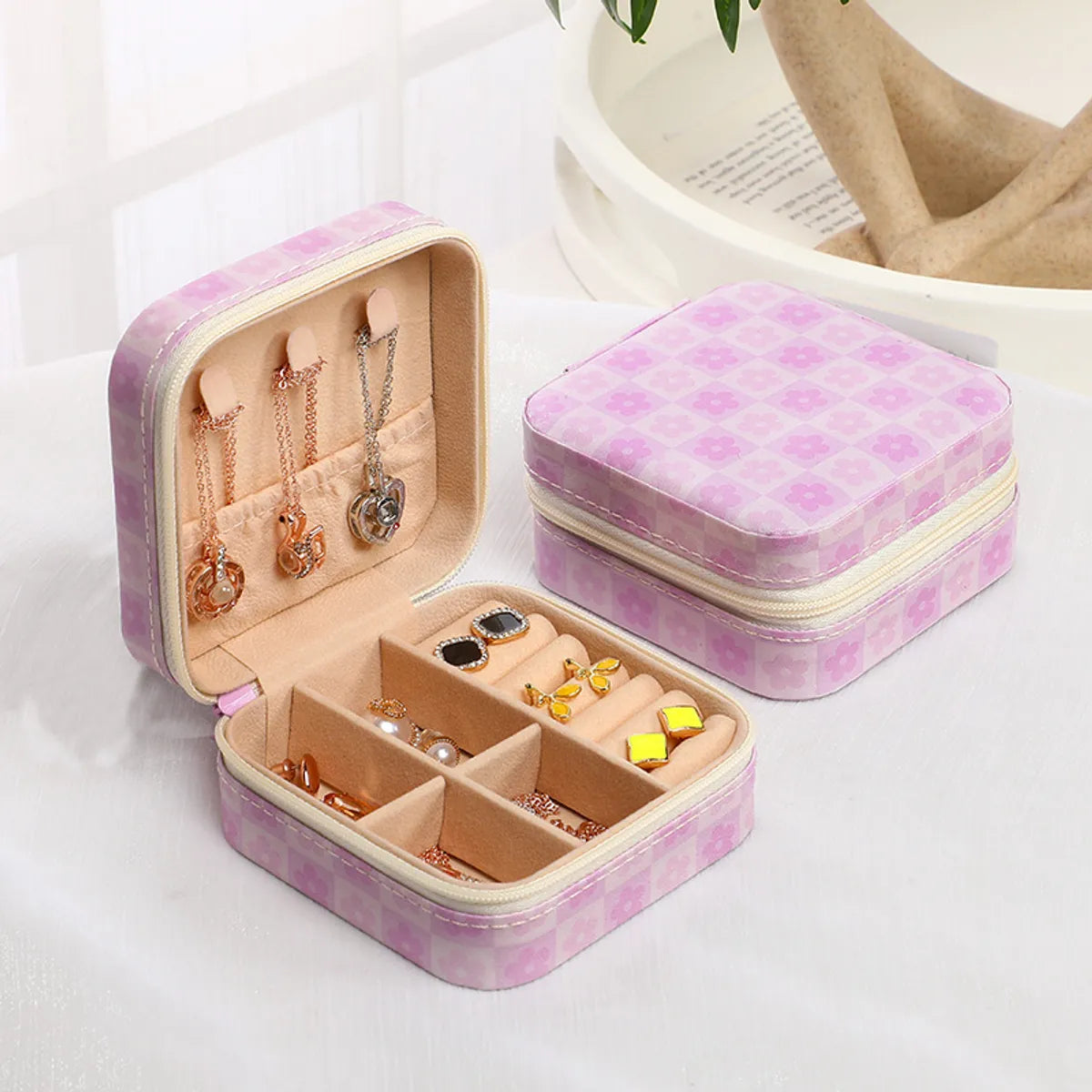 Classic Style Solid Color Pu Leather Jewelry Boxes