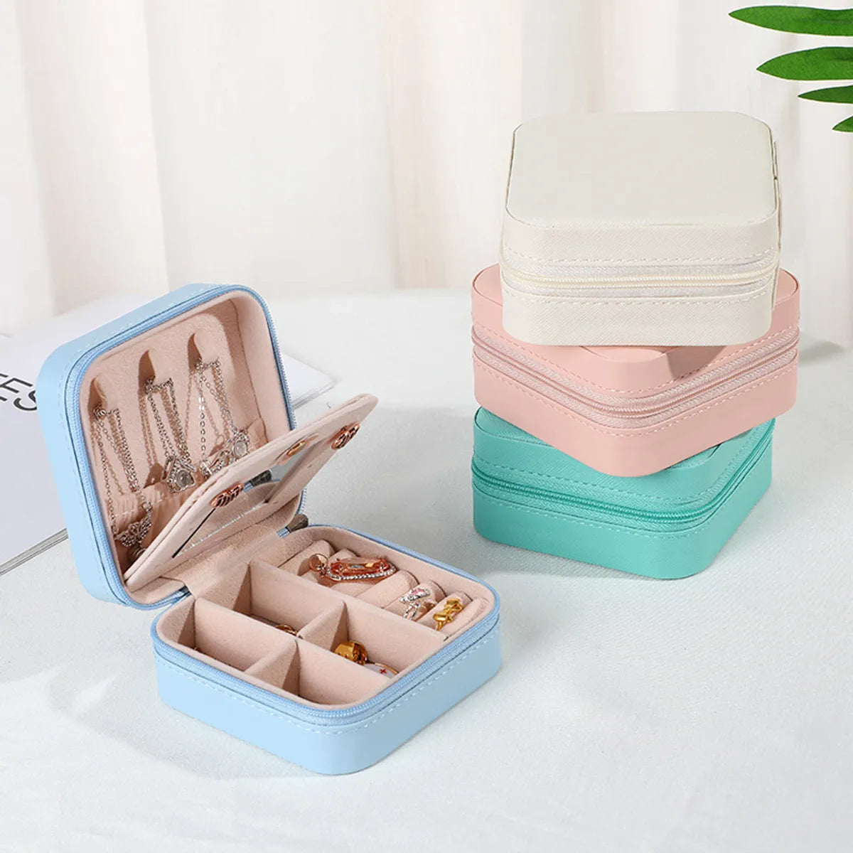 Classic Style Solid Color Pu Leather Jewelry Boxes