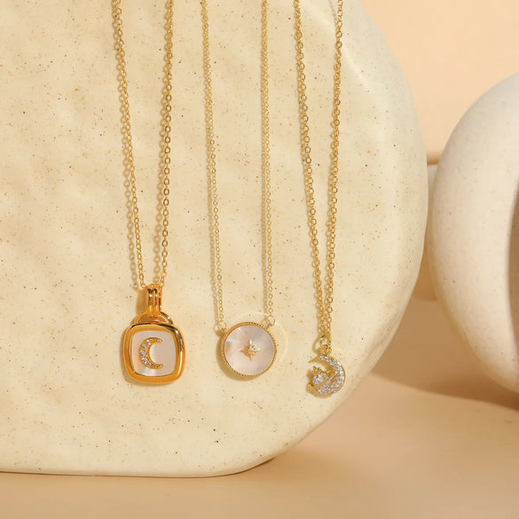 Classic Style Star Moon Copper Irregular Inlay Zircon 14k Gold Plated Pendant Necklace
