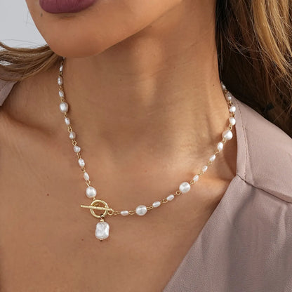 Classic Style Streetwear Geometric Imitation Pearl Women's Pendant Necklace