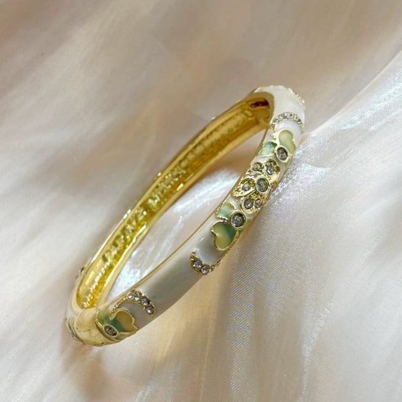 Cloisonné Enamel Openwork Oval Bangle Bracelet With Plated Finish For Elegant Decorative Jewelry