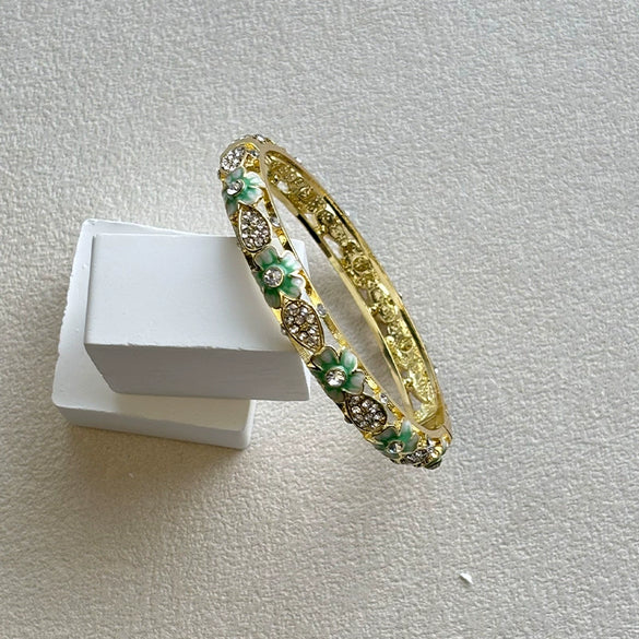 Cloisonné Openwork Floral Bracelet With Decorative Plated Finish Ethnic Style Jewelry Accessory