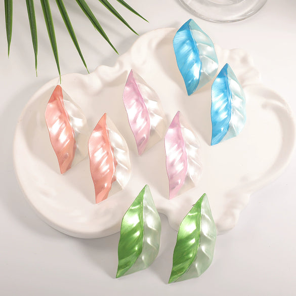 Colorful Floral Leaf Stud Earrings For Women Fashion Plated Iron Flower Jewelry With Stainless Steel Posts Wholesale