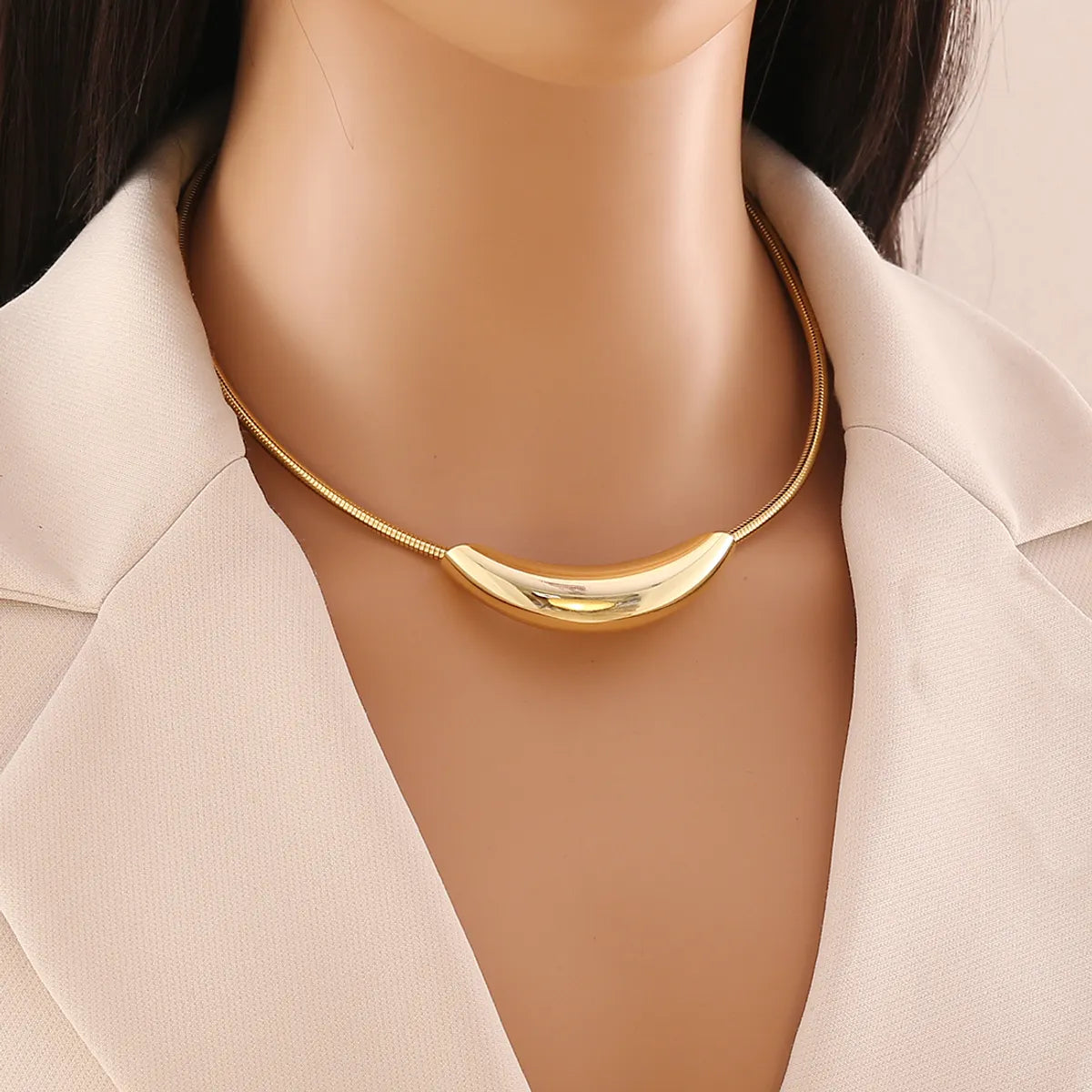 Commute Solid Color Stainless Steel Plating Choker