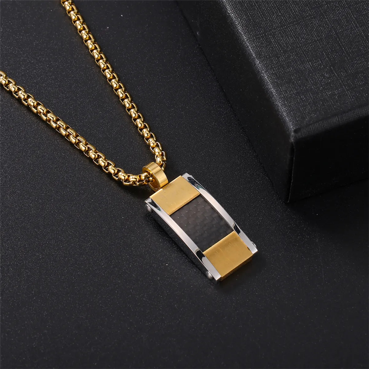 Commute Square Stainless Steel Polishing Plating 18k Gold Plated Men'S Pendant Necklace