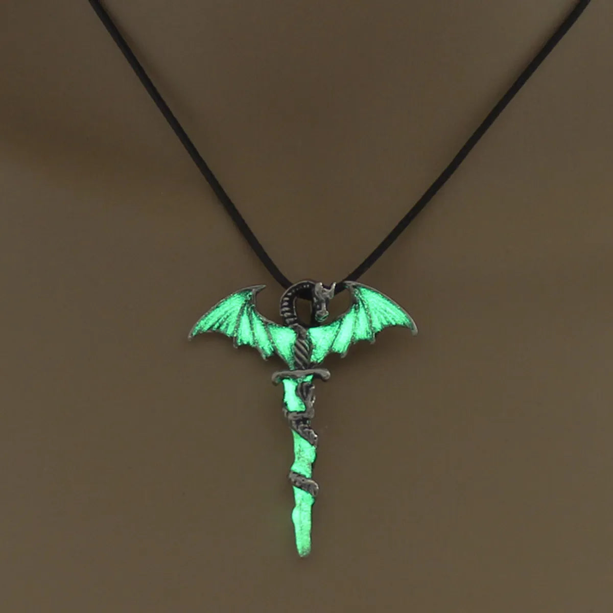 Cool Style Bat Alloy Luminous Alloy Unisex Pendant Necklace 1 Piece