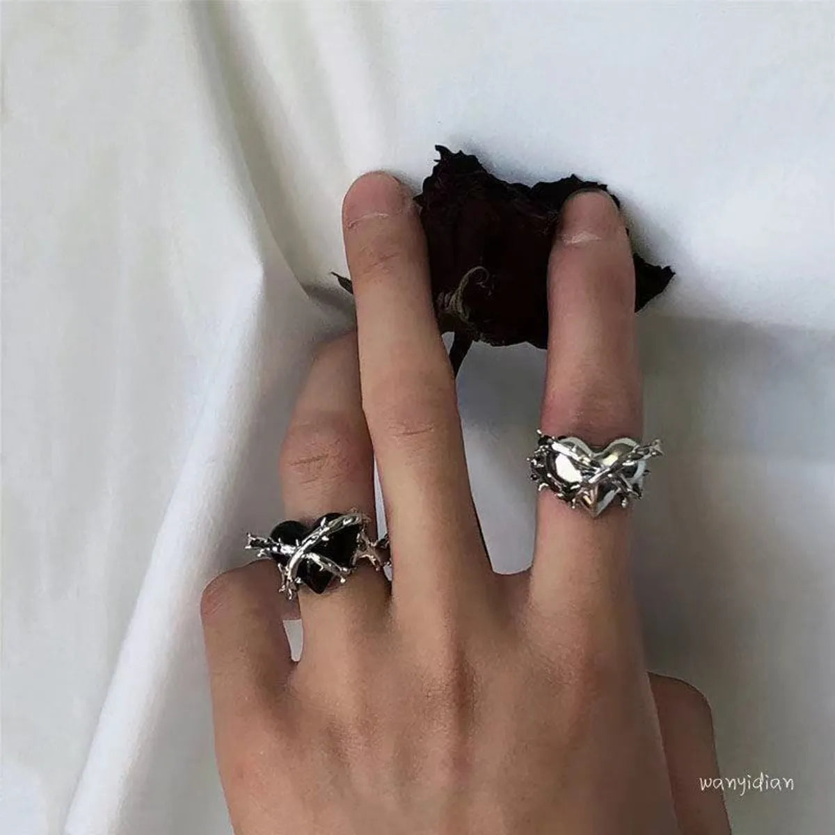 Cool Style Heart Shape Alloy Wholesale Open Ring