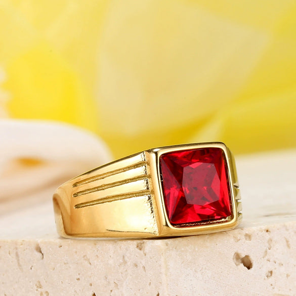 Cool Style Square Black Agate Women's Ring In Titanium Steel With Goldplated And Oiling Treatment