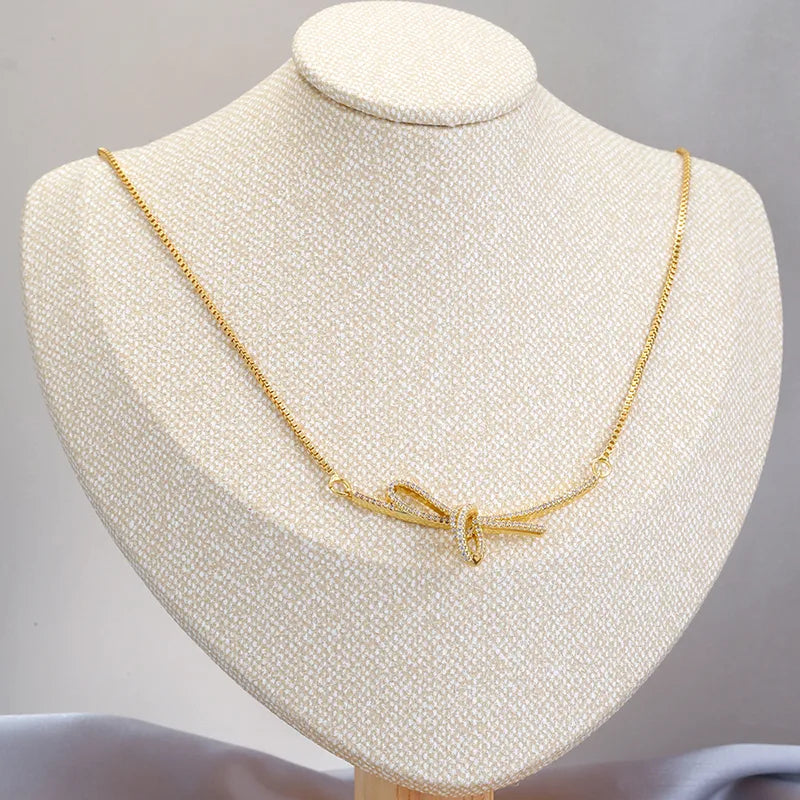 Copper 18K Gold Plated Casual Simple Style Commute Plating Inlay Bends And Hitches Bow Knot Zircon Pendant Necklace