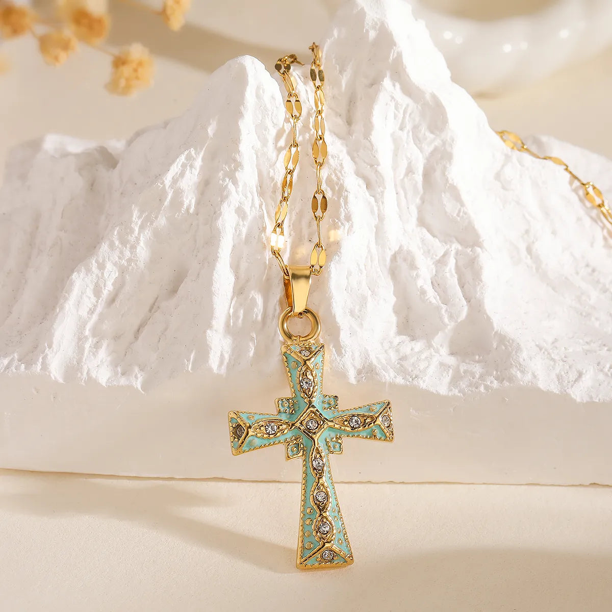 Copper 18K Gold Plated Classic Style Commute Enamel Plating Inlay Cross Zircon Pendant Necklace