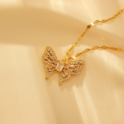 Copper 18K Gold Plated Elegant Simple Style Inlay Butterfly Artificial Diamond Pendant Necklace