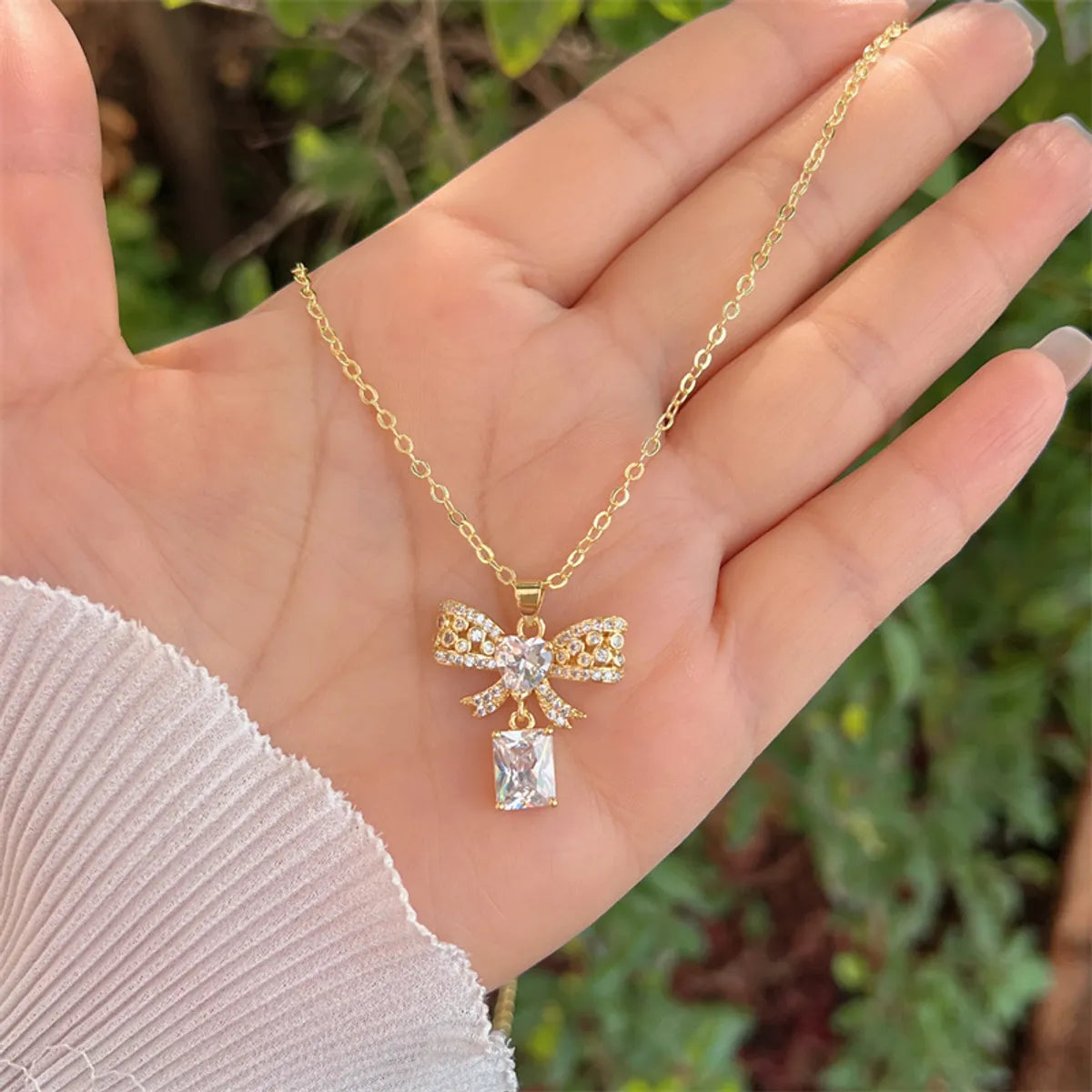 Copper 18K Gold Plated Simple Style Classic Style Bow Knot Plating Inlay Zircon Pendant Necklace