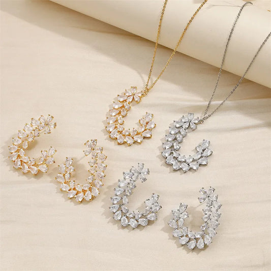 Copper 18K Gold Plated Simple Style Classic Style Inlay Flower Zircon Earrings Necklace Jewelry Set