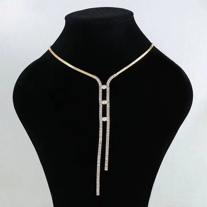 Copper 18K Gold Plated Simple Style Classic Style Inlay Geometric Zircon Necklace