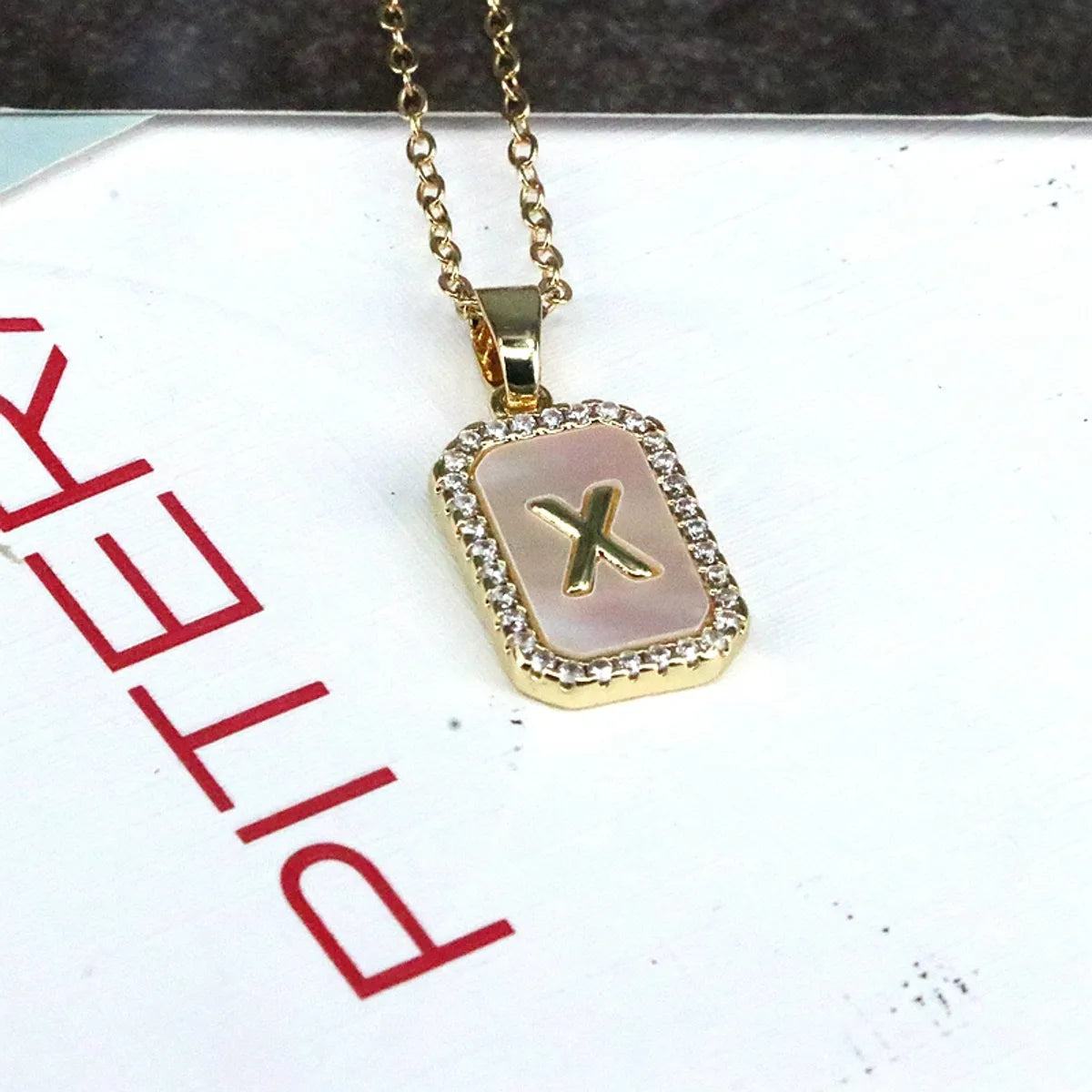 Copper 18K Gold Plated Simple Style Classic Style Plating Inlay Letter Shell Pendant Necklace