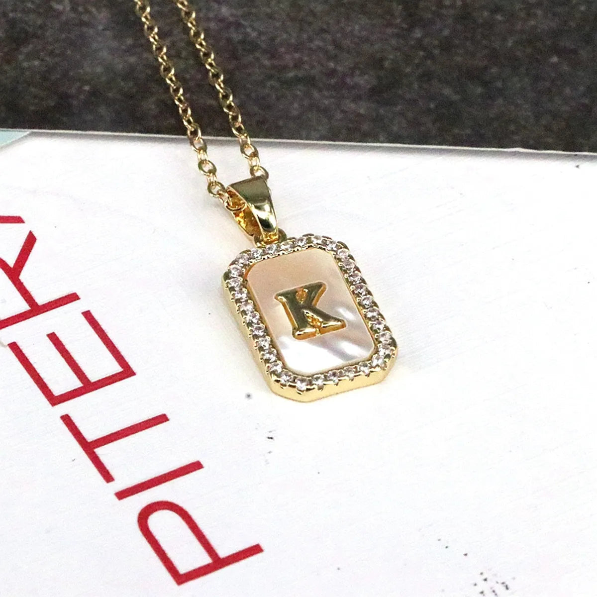 Copper 18K Gold Plated Simple Style Classic Style Plating Inlay Letter Shell Pendant Necklace