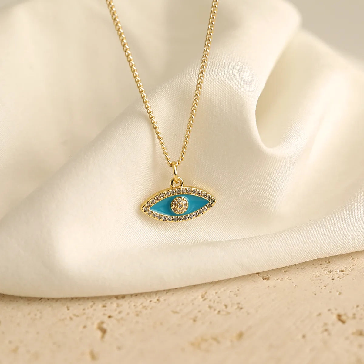 Copper 18K Gold Plated Simple Style Classic Style Plating Sun Devil'S Eye Zircon Pendant Necklace