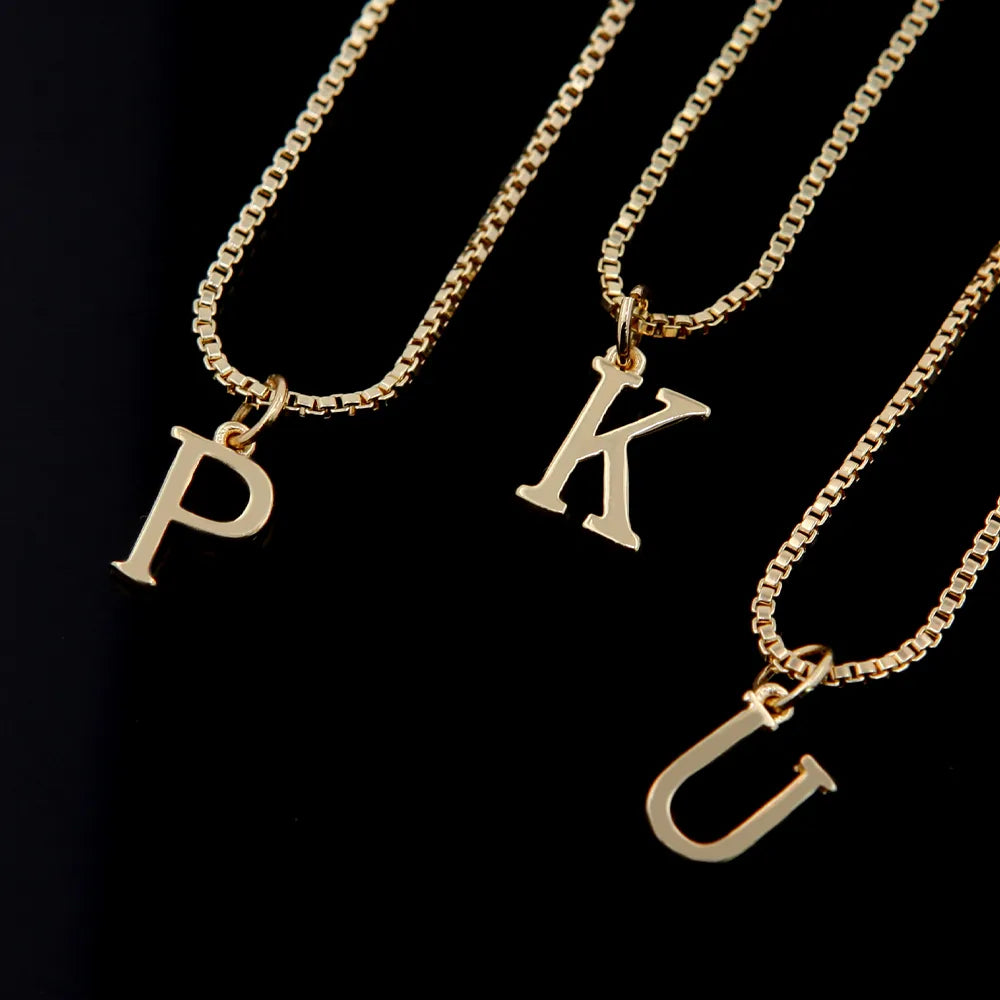 Copper 18K Gold Plated Simple Style Shiny Metallic Plating Letter Pendant Necklace