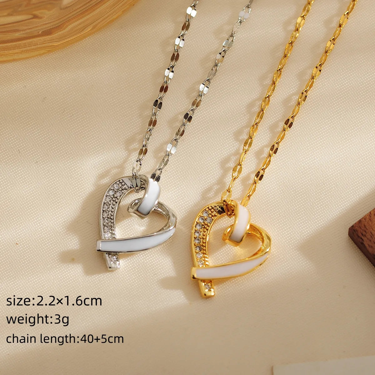 Copper Elegant Lady Classic Style Inlay Heart Shape Solid Color Rhinestones Pendant Necklace