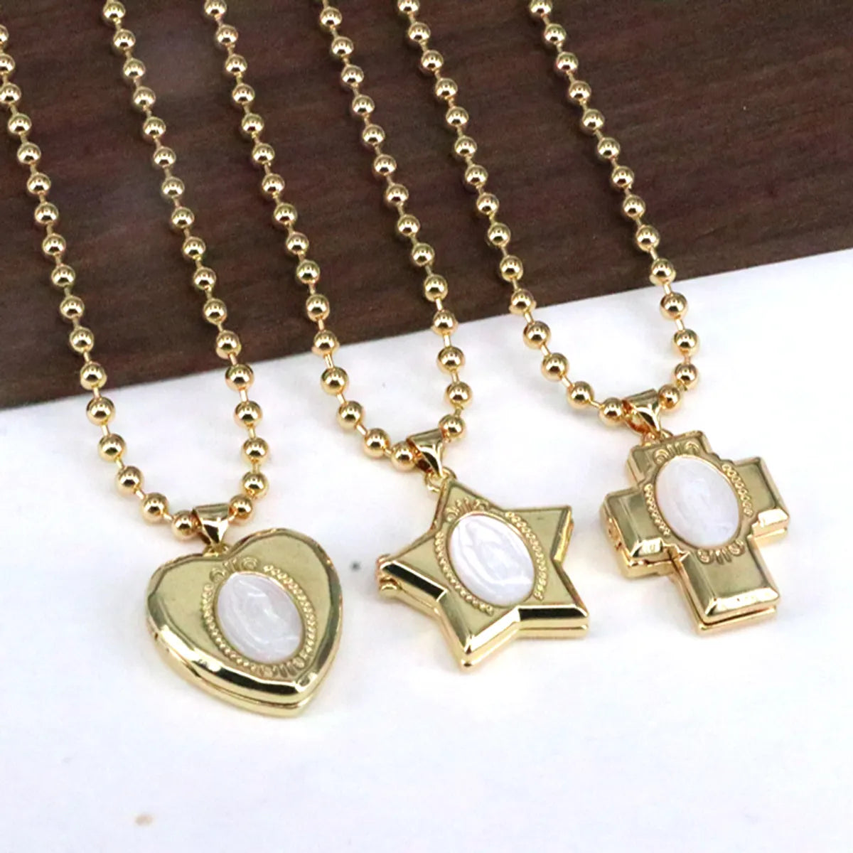 Copper Elegant Simple Style Cross Star Heart Shape Plating Inlay Pearl Pendant Necklace