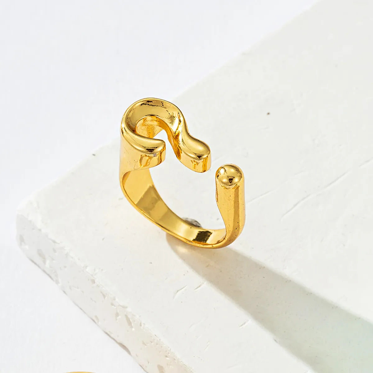 Copper Gold Plated Chinoiserie Pastoral Simple Style Plating Carving U Shape Round Zircon Open Rings