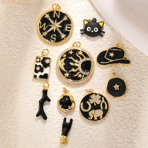 Copper Gold Plated Heart Shape Zircon Necklace Pendant With Moon Eye Cat Elephant Antler Hat Compass Diy Accessories